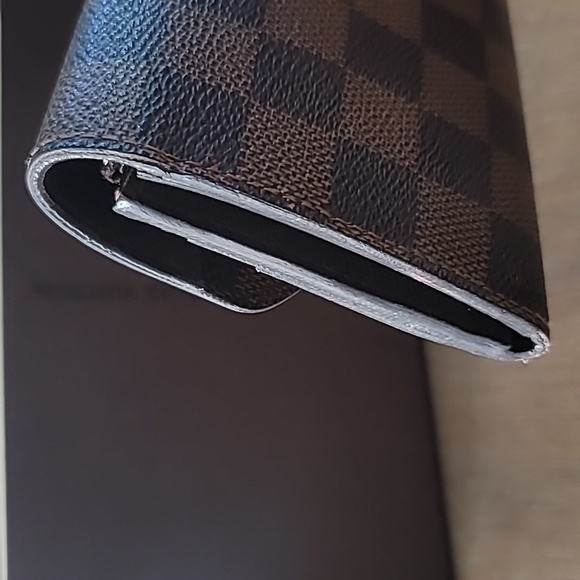 LOUIS VUITTON Emilie Damier Ebene Wallet Brown - Picture 12 of 13